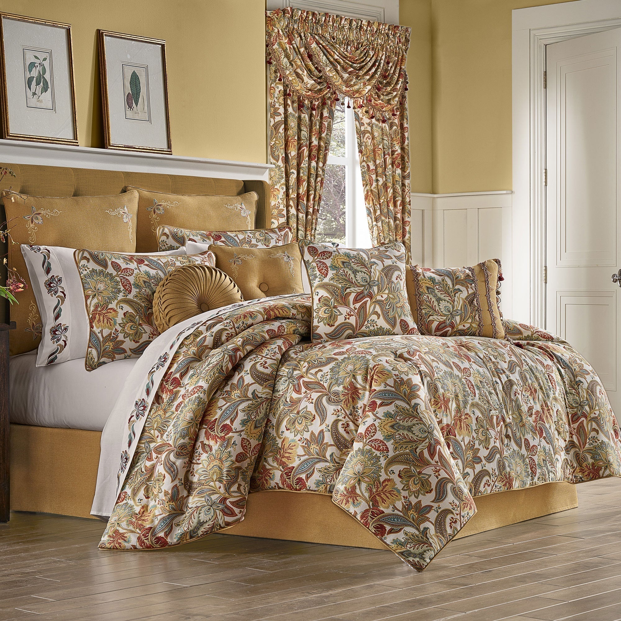 August 4 Piece Comforter Set in Multi | 100% Polyester by Five Queens Court